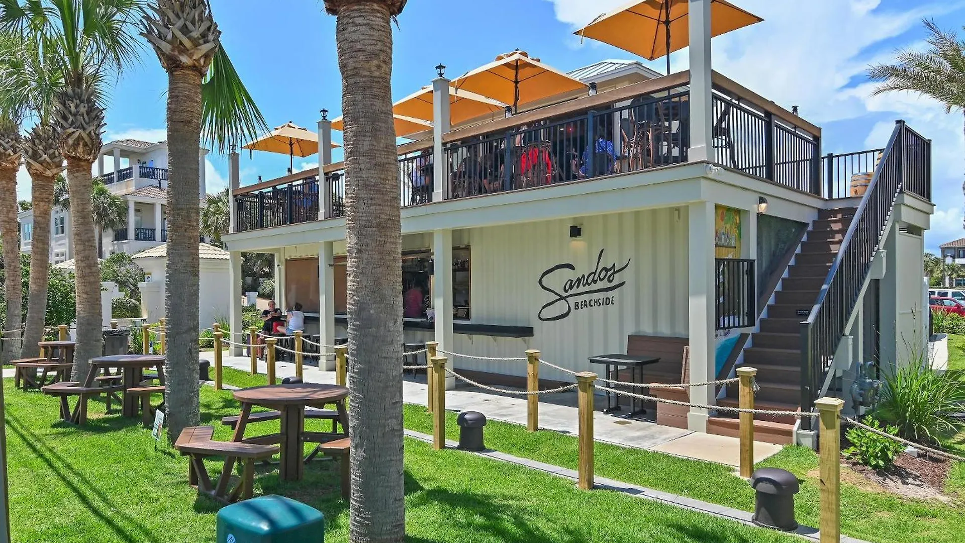 Emerald Destination دستين
